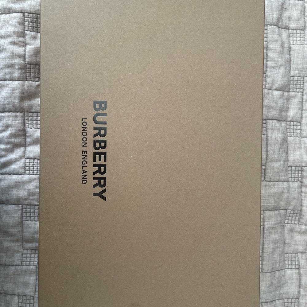 Burberry Checkered Sneakers Mens - Picture 4 of 11